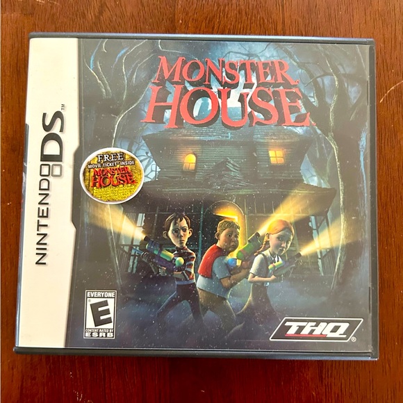 Nintendo ds Monster House - Picture 1 of 3